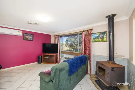 Property photo of 3 Lewis Way Northam WA 6401