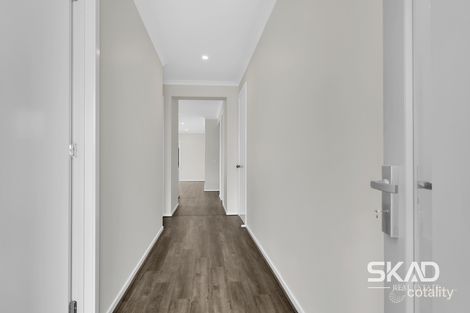 Property photo of 3 Bittern Road Donnybrook VIC 3064