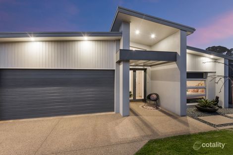 Property photo of 4 Merlot Close Maiden Gully VIC 3551
