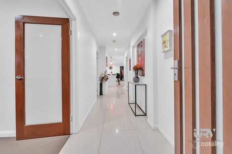 Property photo of 50 Gallantry Avenue Craigieburn VIC 3064