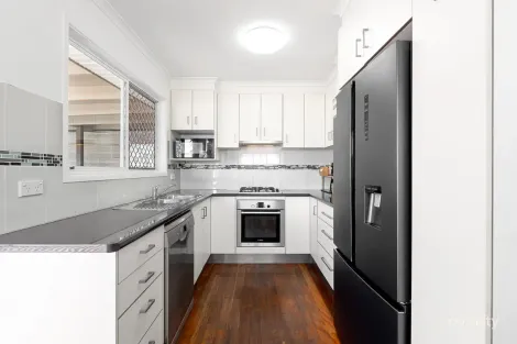 Property photo of 25 Murray Street Birkdale QLD 4159