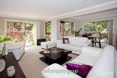 Property photo of 10 Ferrier Drive Menai NSW 2234
