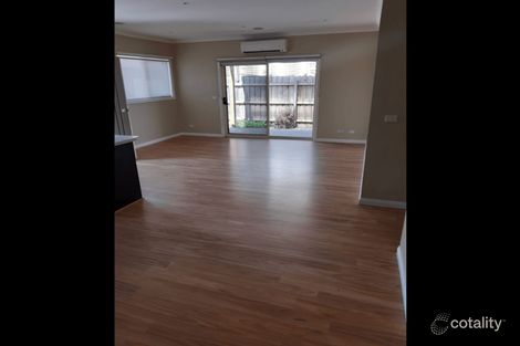 Property photo of 2/6 Culliver Avenue Eumemmerring VIC 3177