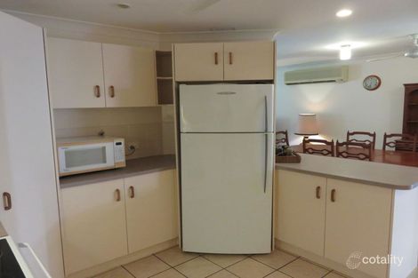 14 Mcleod St, Midge Point, QLD 4799