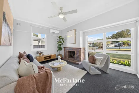 15 Oakland St, Glendale, NSW 2285