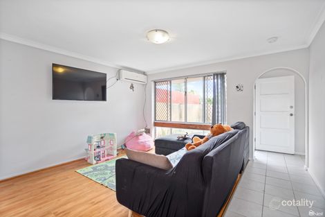 Property photo of 11 Namoi Place Armadale WA 6112