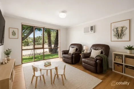 Property photo of 12 Morella Court Noarlunga Downs SA 5168