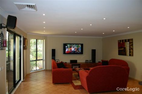 Property photo of 24 Stratheden Avenue Beaumont Hills NSW 2155