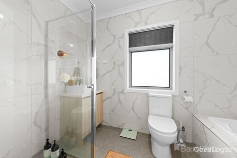 Property photo of 11/6 Sylvanwood Crescent Narre Warren VIC 3805