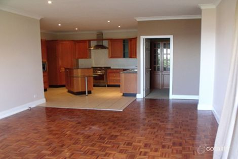 4 Vista Pde, Belmont, NSW 2280