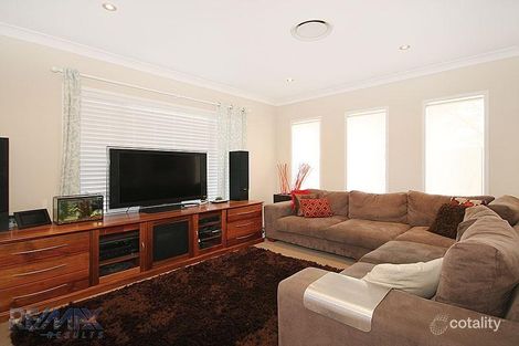 Property photo of 6 Caelian Street Seven Hills QLD 4170