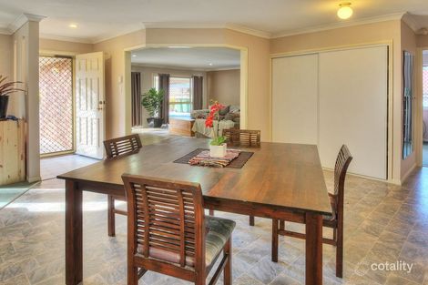 Property photo of 16 Park Close Hillcrest QLD 4118