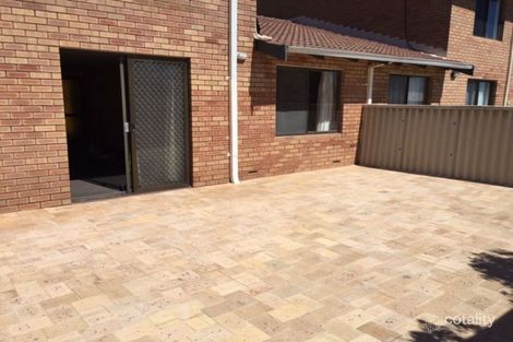 Property photo of 10/35A Halls Head Parade Halls Head WA 6210