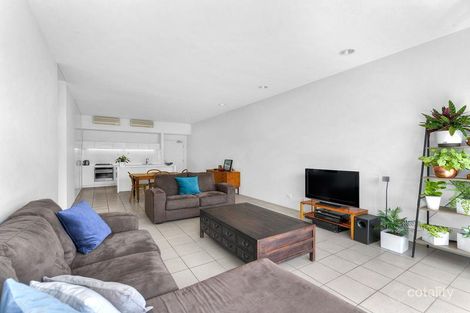 Property photo of 325/38 Skyring Terrace Teneriffe QLD 4005
