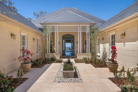 Property photo of 8/658 Upper Brookfield Road Upper Brookfield QLD 4069