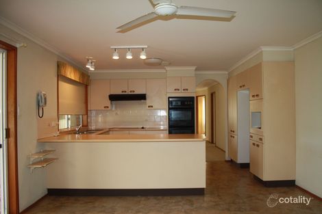 Property photo of 10 James Sea Drive Green Point NSW 2251