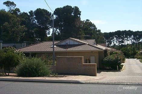 12 Ungaroo Rd, Westminster, WA 6061