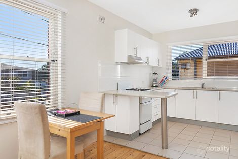 Property photo of 2/21 Stewart Avenue Curl Curl NSW 2096