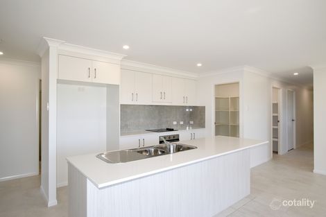 Property photo of 15 Kennedy Close Glen Eden QLD 4680