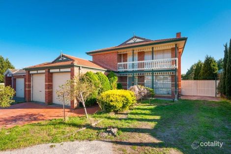 Property photo of 3 Howson Place Roxburgh Park VIC 3064