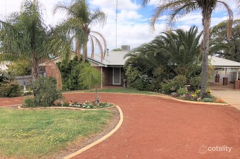 Property photo of 5 Hunter Place Northam WA 6401