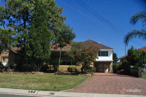 Property photo of 57 Rocklea Crescent Sylvania NSW 2224