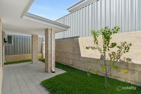 21 Buccaneer Rd, Eglinton, WA 6034