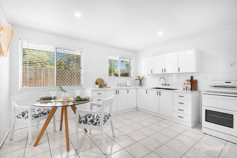 Property photo of 15 Gemstone Crescent Acacia Ridge QLD 4110