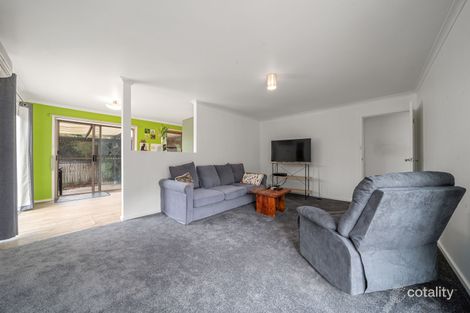 Property photo of 30 Bimbiang Crescent Ngunnawal ACT 2913