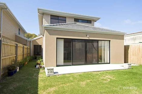 Property photo of 10 Monmouth Street Newport VIC 3015