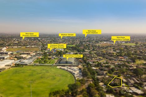 Property photo of 8 Glenmoyne Square Werribee VIC 3030