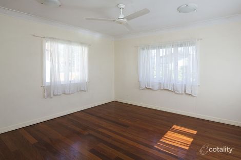 Property photo of 147 Porteus Drive Seven Hills QLD 4170