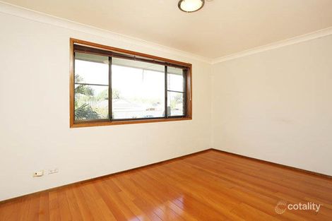 Property photo of 14 Hampshire Place Seven Hills NSW 2147