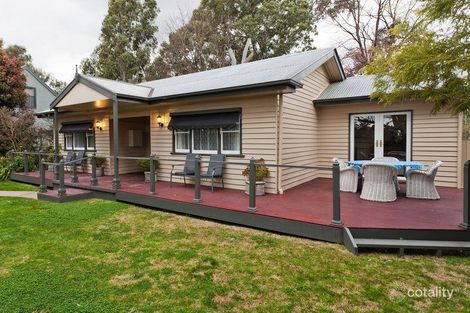 Property photo of 23 Crusoe Road Kangaroo Flat VIC 3555