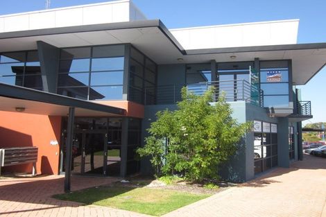 1/16 Hulme Ct, Myaree, WA 6154