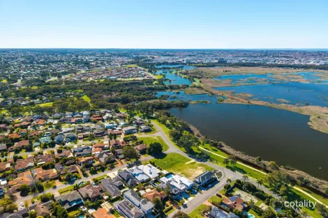 Property photo of 59 Lakeside Road Churchlands WA 6018