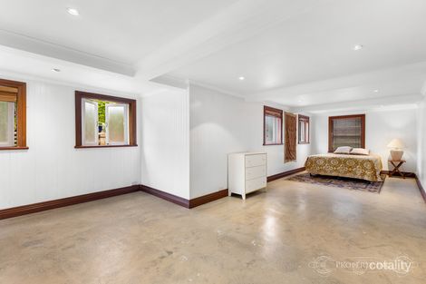 Property photo of 32 Runic Street Bardon QLD 4065