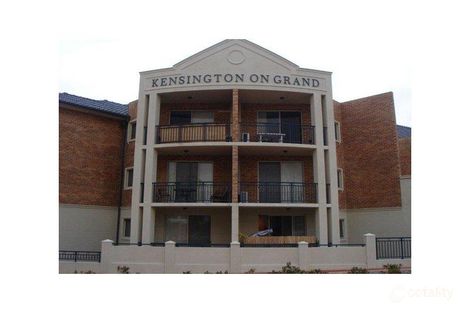 2/101 Grand Bvd, Joondalup, WA 6027