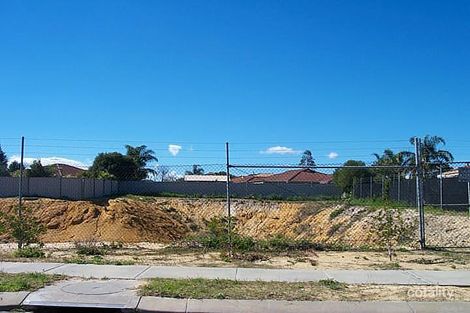 18 Decourcey Way, Marangaroo, WA 6064