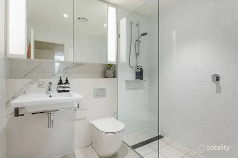 Property photo of 102/18 University Road Miranda NSW 2228