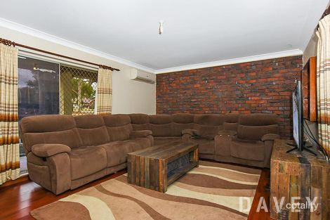 Property photo of 2 Noel Court Wanneroo WA 6065