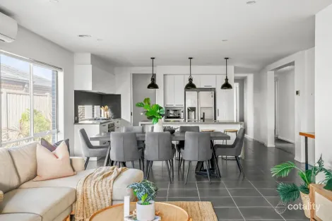 Property photo of 26 Raleigh Circuit Armstrong Creek VIC 3217