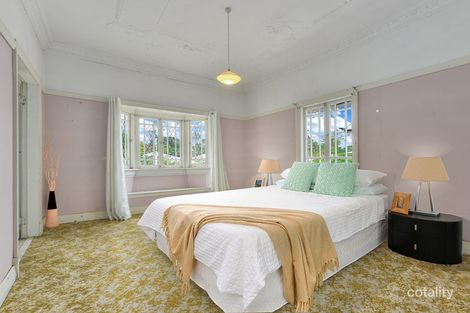 Property photo of 34 Main Avenue Bardon QLD 4065