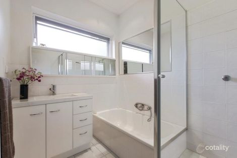 Property photo of 4/20 Highbury Grove Kew VIC 3101