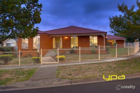 Property photo of 21 Wattle Valley Drive Hillside VIC 3037