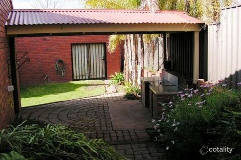 Property photo of 415 Poplar Drive Lavington NSW 2641