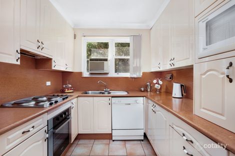 Property photo of 2/54 Sir Thomas Mitchell Road Bondi Beach NSW 2026