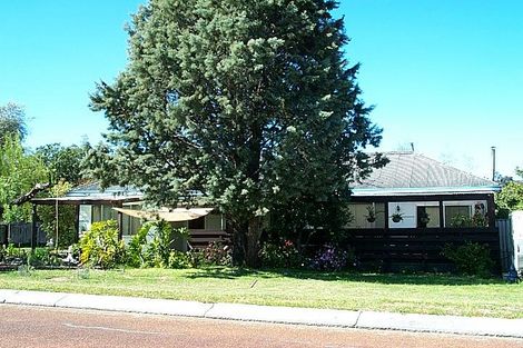 Property photo of 98 Swanstone Street Collie WA 6225