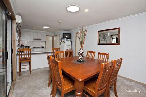 Property photo of 4 Kingsvale Court Cranbourne VIC 3977