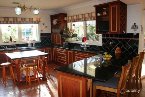 Property photo of 31 Springbank Way Brookfield VIC 3338